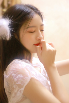 偷拍55位美女撒尿BBB毛洗澡